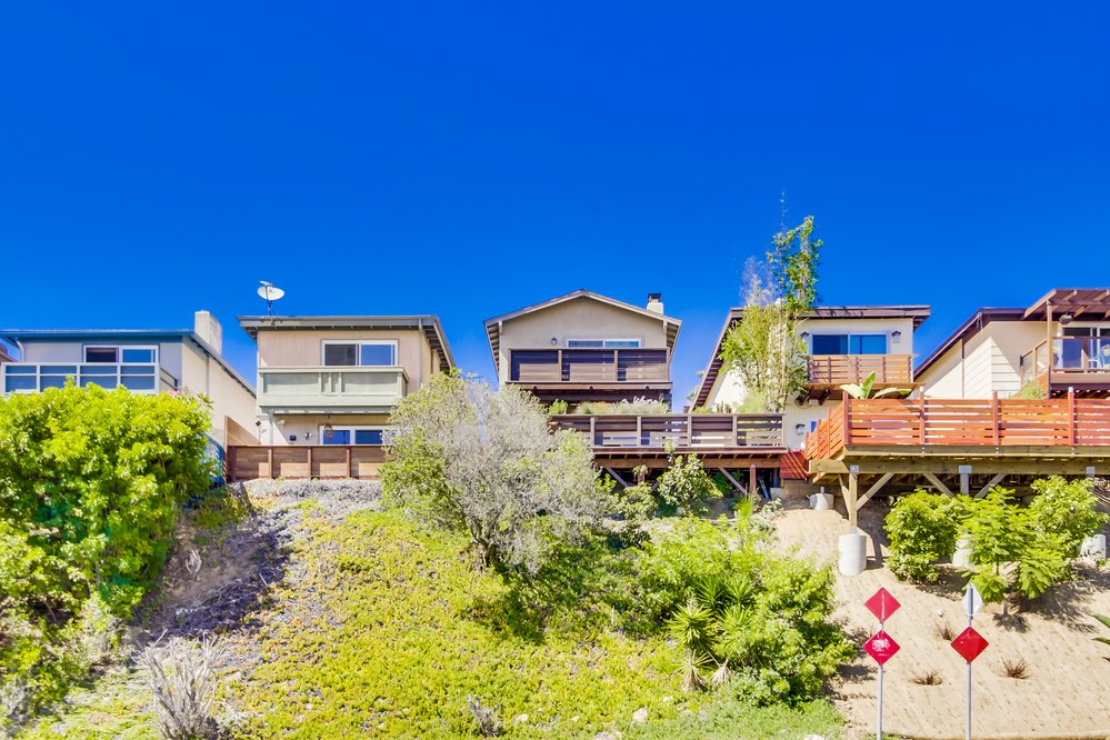 Virtual tour photo 61 of 60 for 2441 Geranium Street