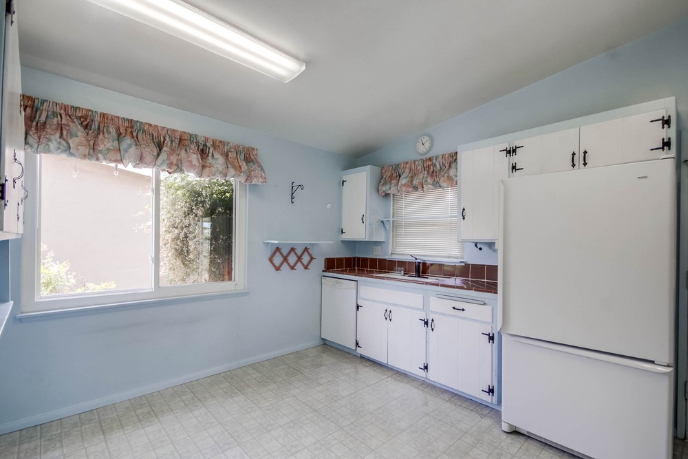 Virtual tour photo 19 of 43 for 2442 Greyling Dr