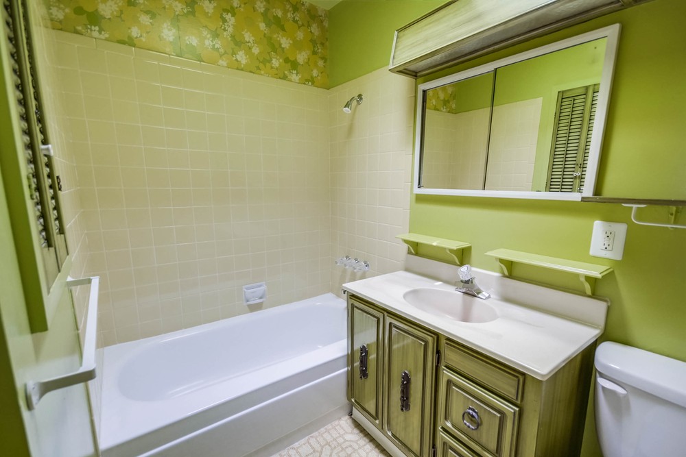 Virtual tour photo 33 of 43 for 2442 Greyling Dr