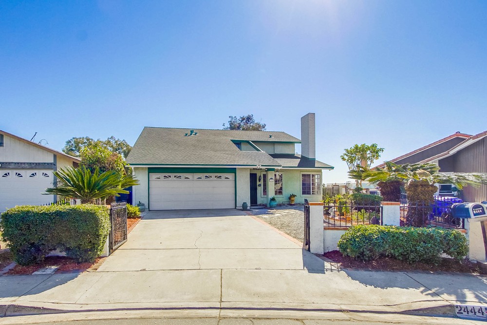 Virtual tour photo 1 of 77 for 2444 Montcliff Rd