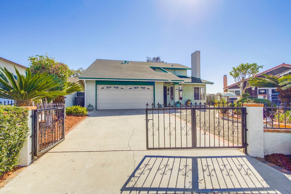 Virtual tour photo 3 of 77 for 2444 Montcliff Rd
