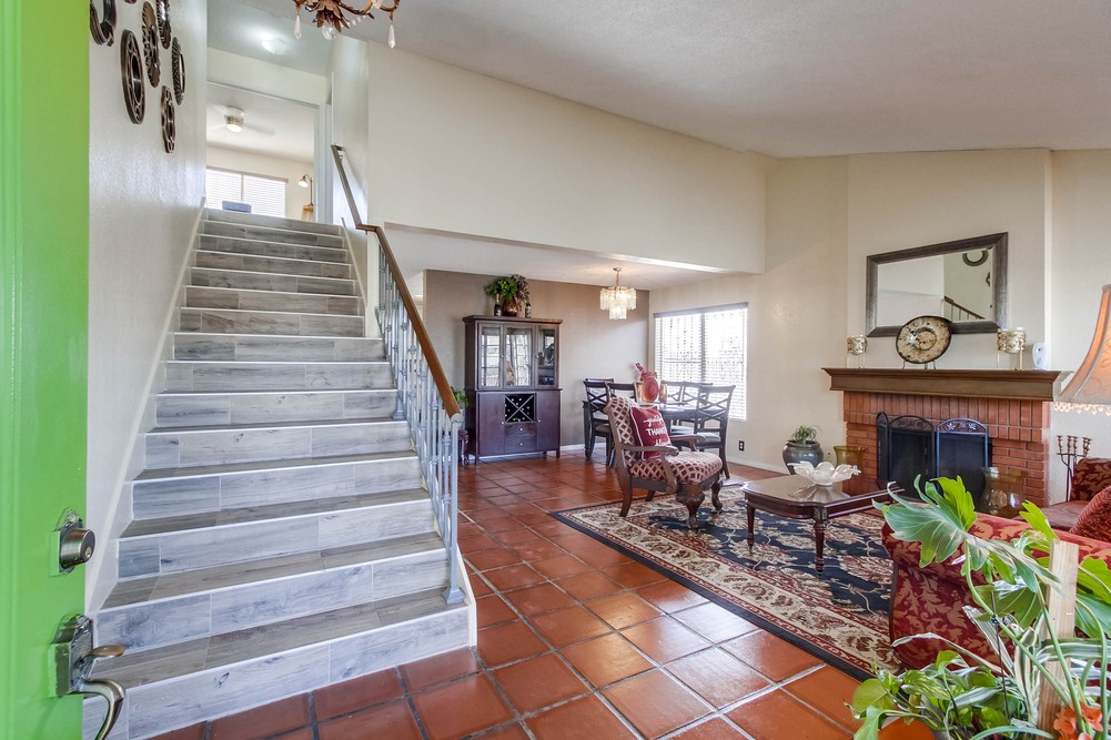 Virtual tour photo 9 of 77 for 2444 Montcliff Rd