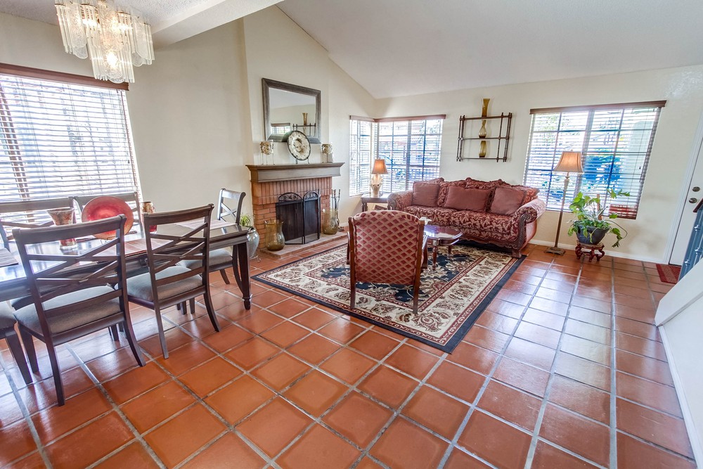 Virtual tour photo 17 of 77 for 2444 Montcliff Rd