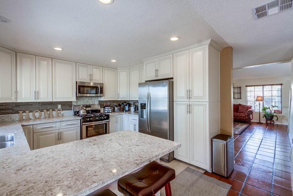 Virtual tour photo 26 of 77 for 2444 Montcliff Rd