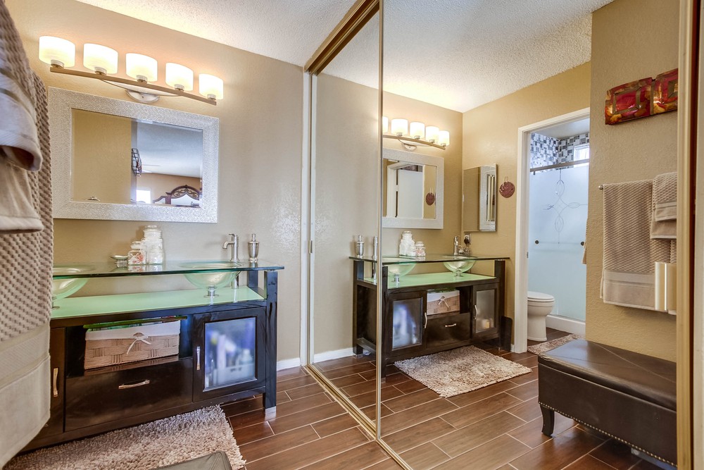 Virtual tour photo 46 of 77 for 2444 Montcliff Rd