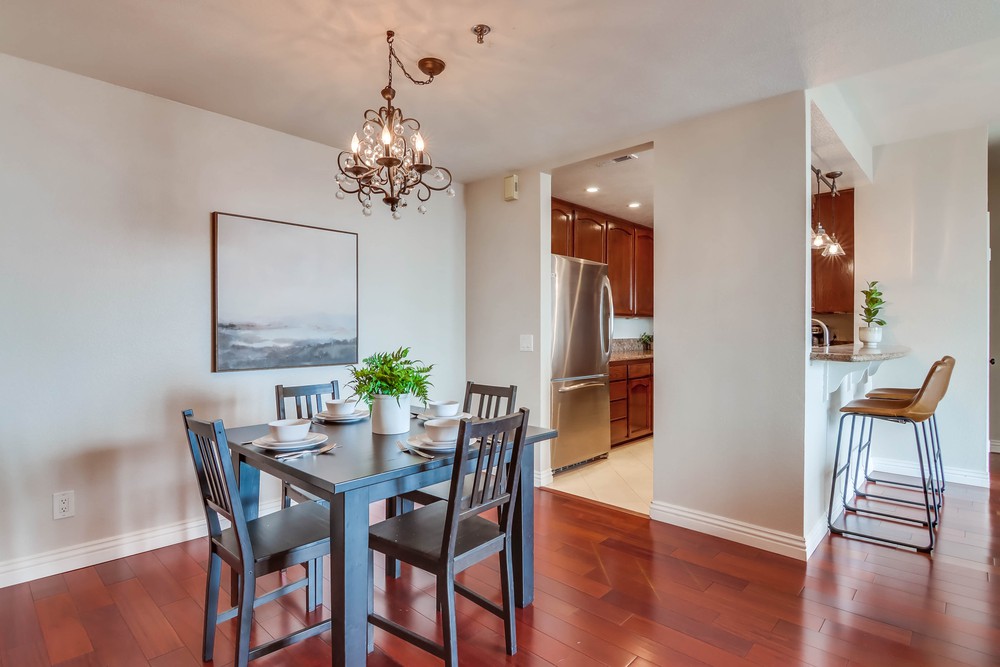 Virtual tour photo 10 of 59 for 2445 Brant St
