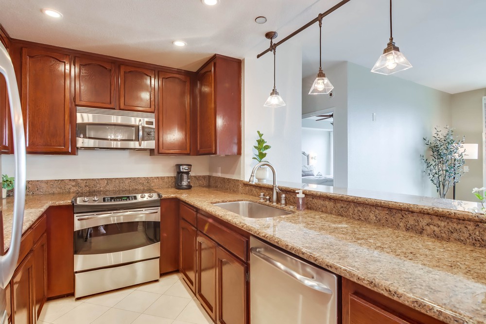 Virtual tour photo 27 of 59 for 2445 Brant St