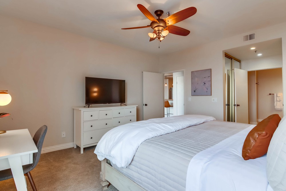 Virtual tour photo 39 of 59 for 2445 Brant St