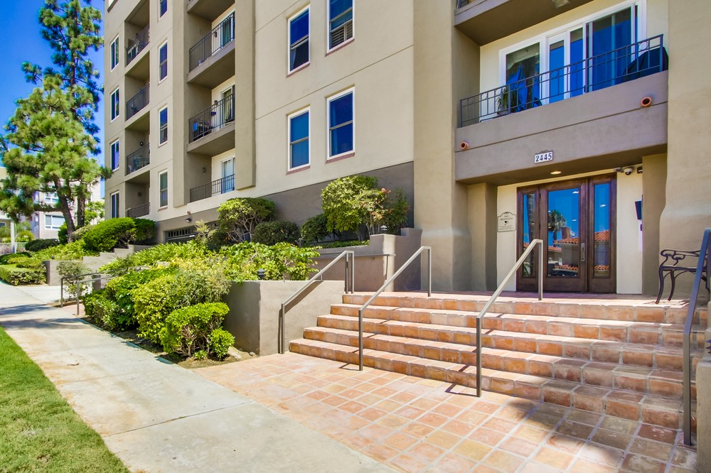 Virtual tour photo 4 of 64 for 2445 Brant Street #209