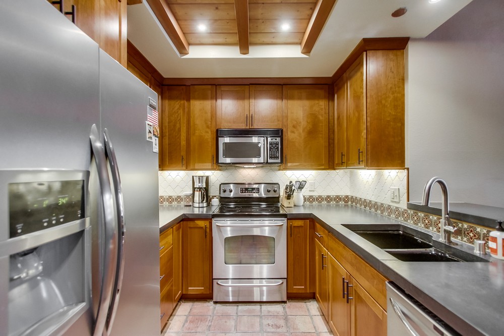 Virtual tour photo 20 of 64 for 2445 Brant Street #209