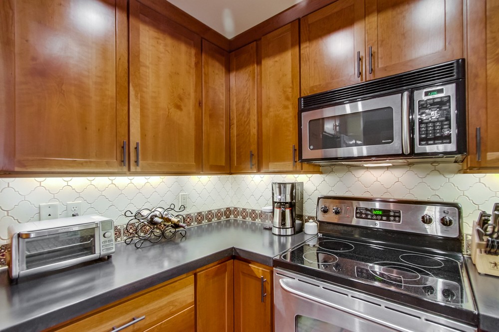 Virtual tour photo 21 of 64 for 2445 Brant Street #209