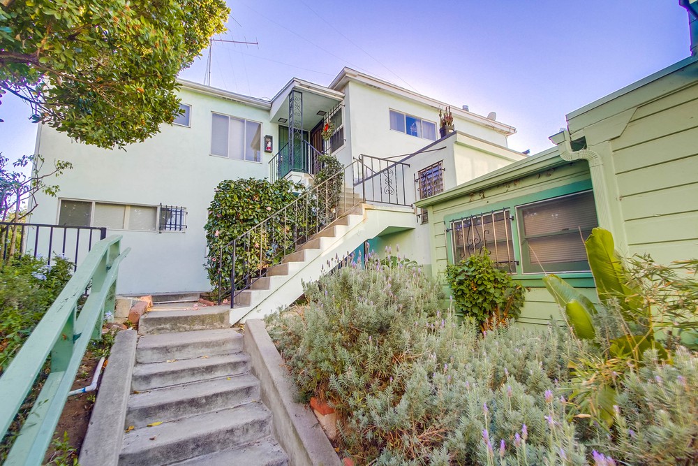 Virtual tour photo 13 of 22 for 2449 A St