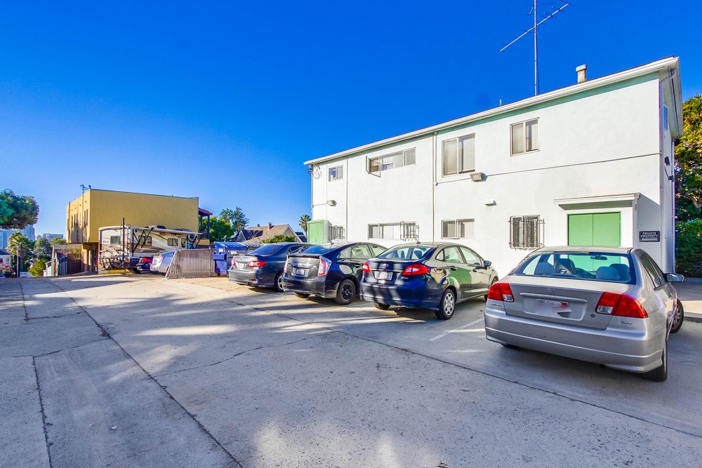 Virtual tour photo 18 of 22 for 2449 A St