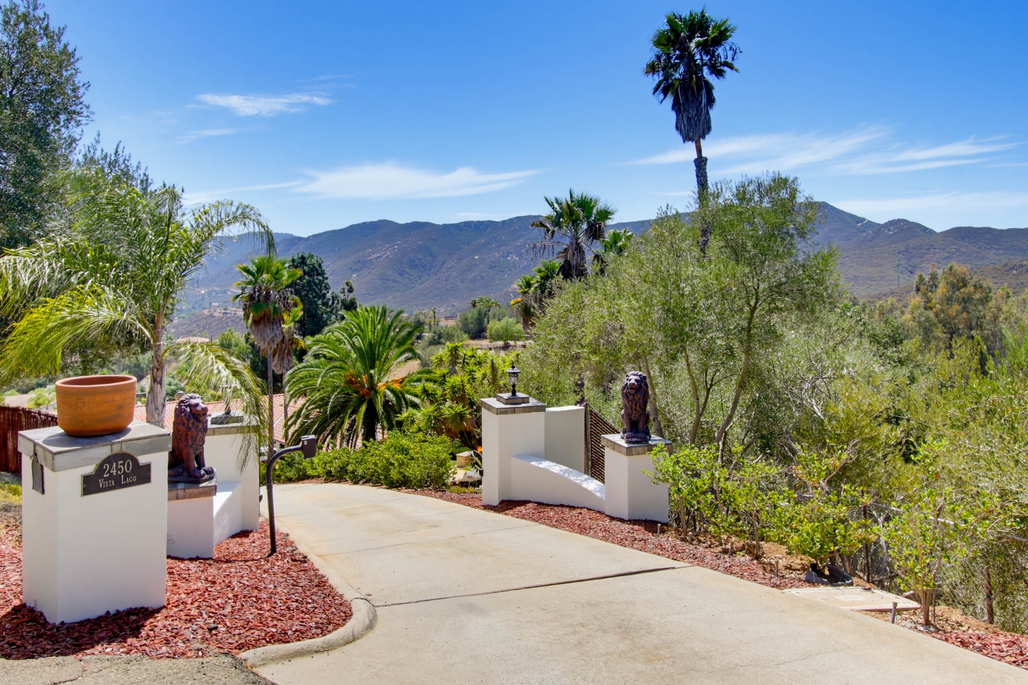 Virtual tour photo 1 of 108 for 2450 Vista Lago Terrace