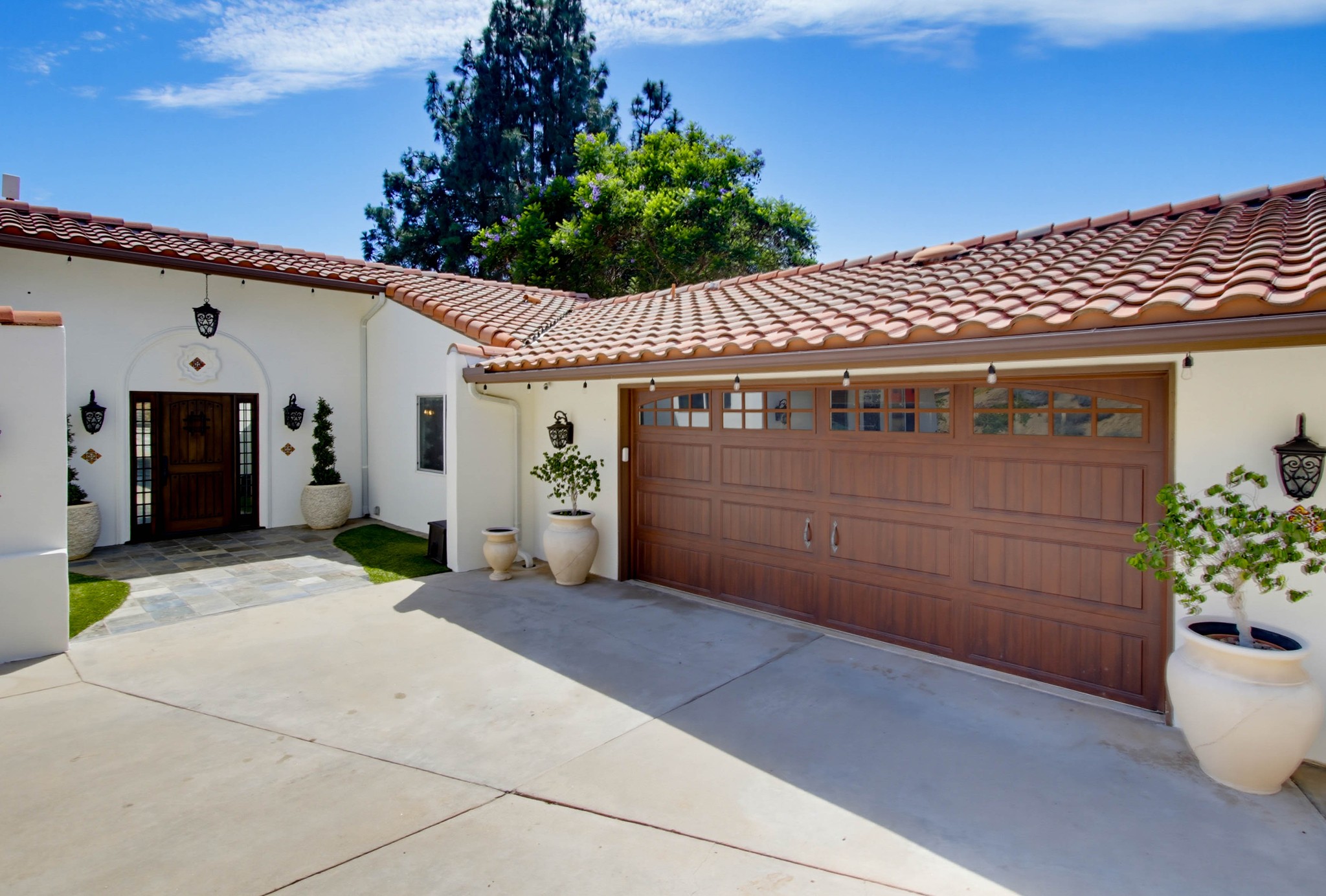 Virtual tour photo 10 of 108 for 2450 Vista Lago Terrace