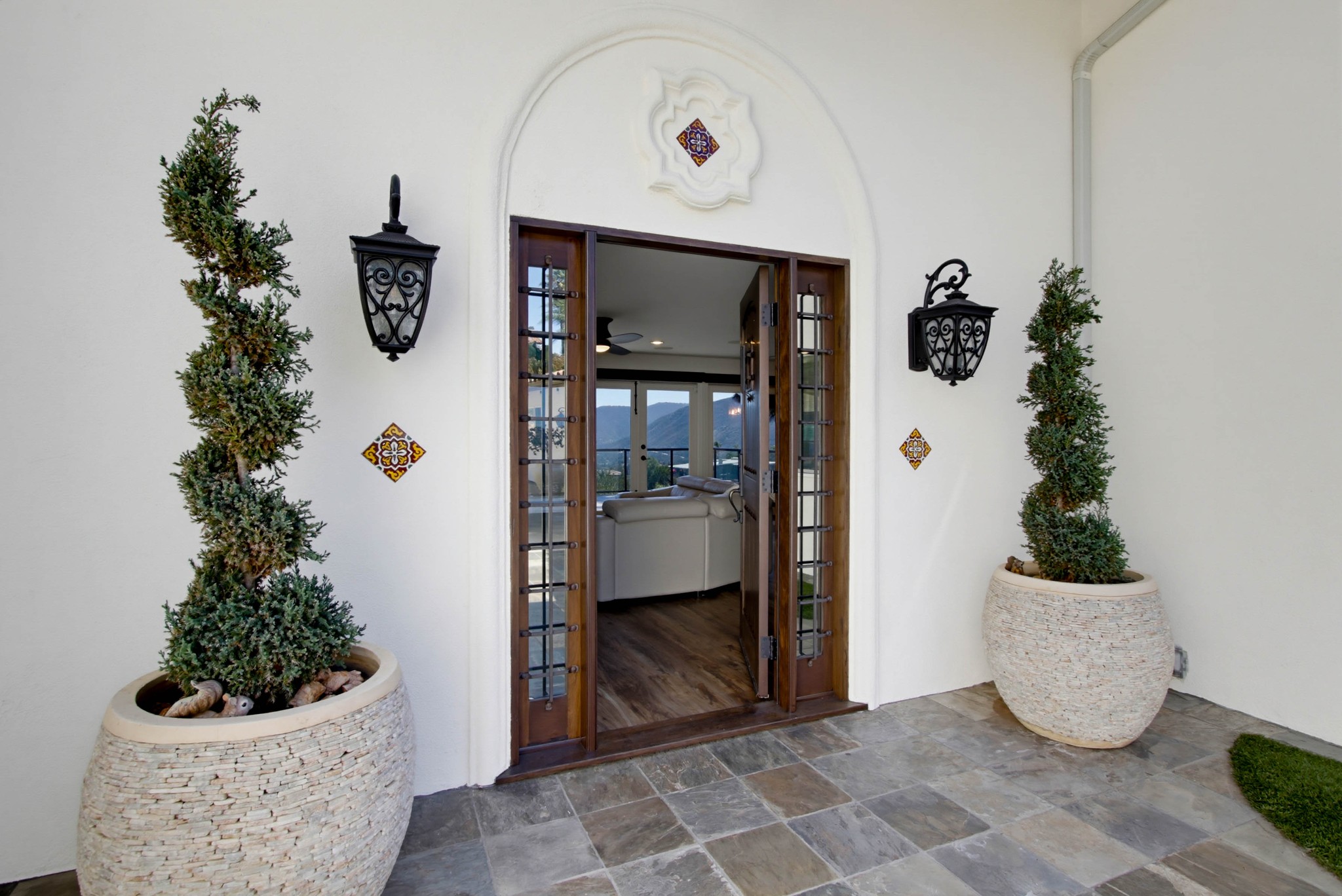 Virtual tour photo 13 of 108 for 2450 Vista Lago Terrace
