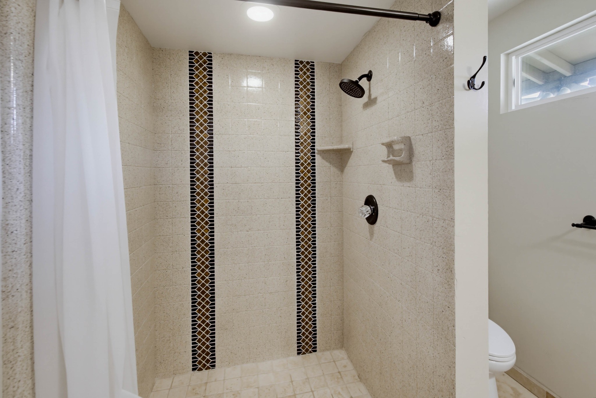 Virtual tour photo 33 of 108 for 2450 Vista Lago Terrace