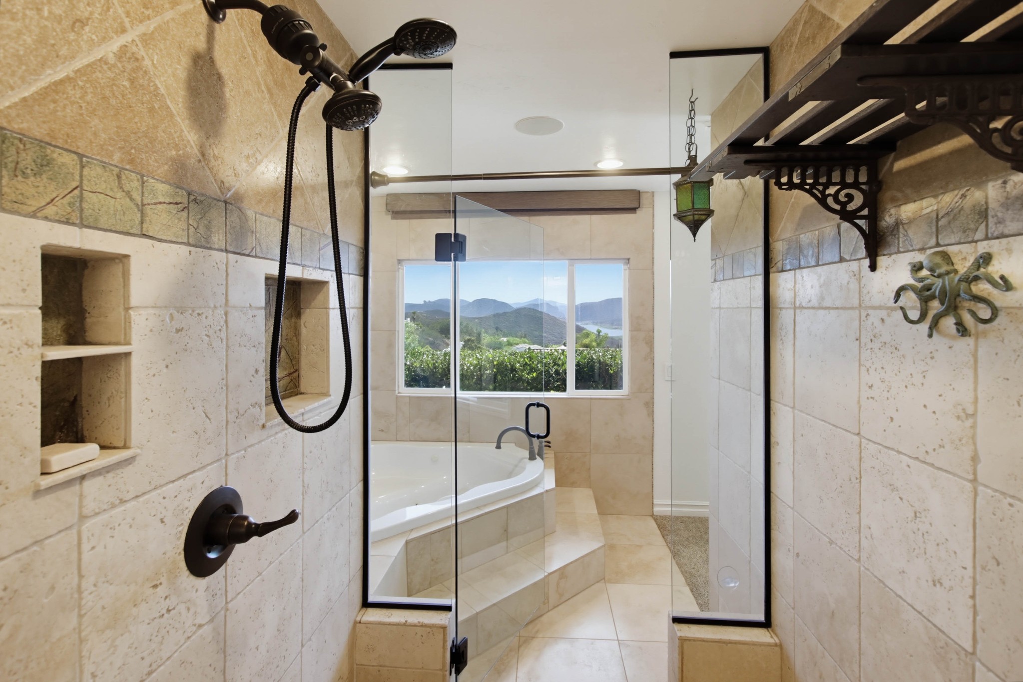 Virtual tour photo 43 of 108 for 2450 Vista Lago Terrace