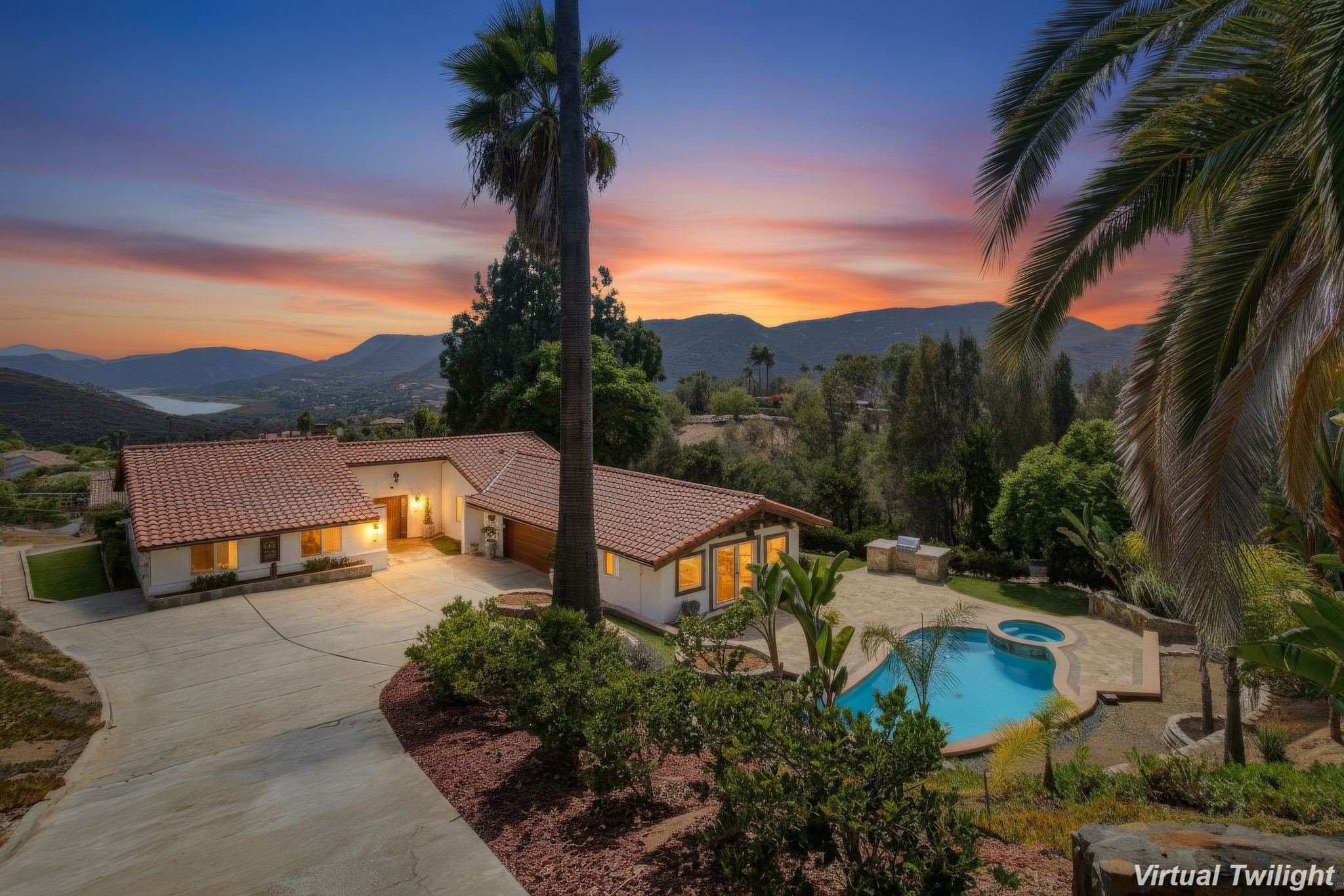 Virtual tour photo 77 of 108 for 2450 Vista Lago Terrace