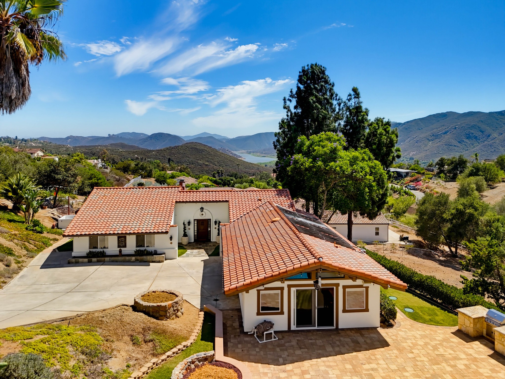 Virtual tour photo 80 of 108 for 2450 Vista Lago Terrace
