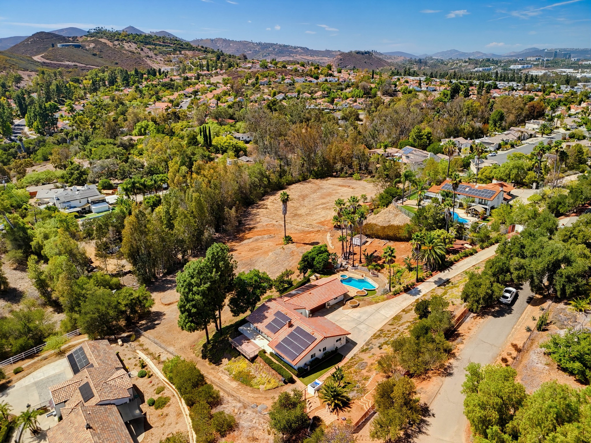 Virtual tour photo 105 of 108 for 2450 Vista Lago Terrace