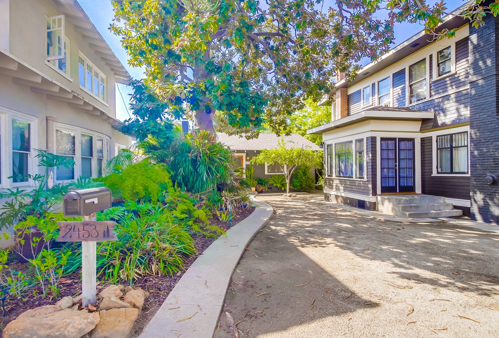 Virtual tour photo 5 of 48 for 2453 B St