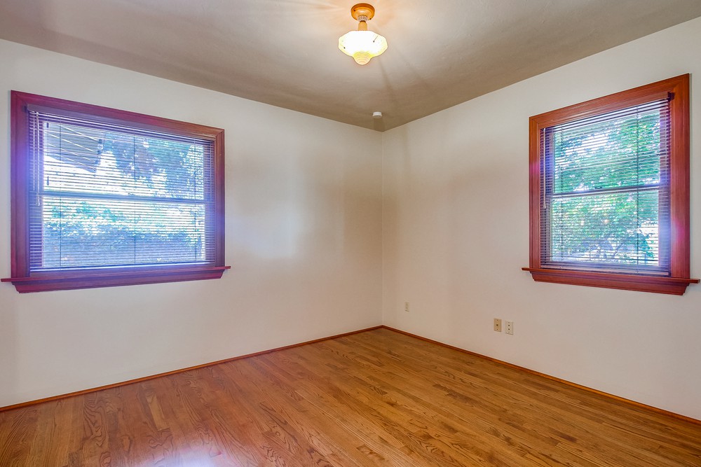 Virtual tour photo 28 of 48 for 2453 B St