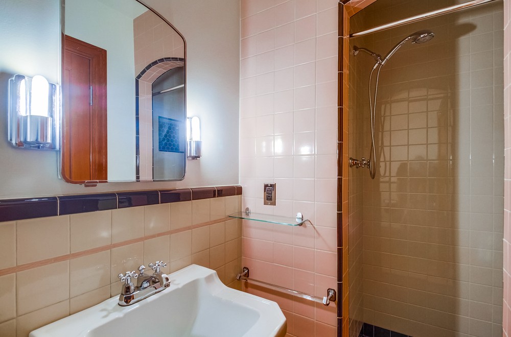 Virtual tour photo 33 of 48 for 2453 B St
