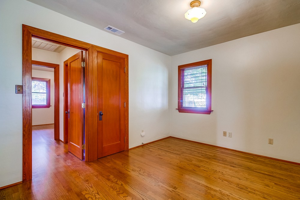 Virtual tour photo 36 of 48 for 2453 B St