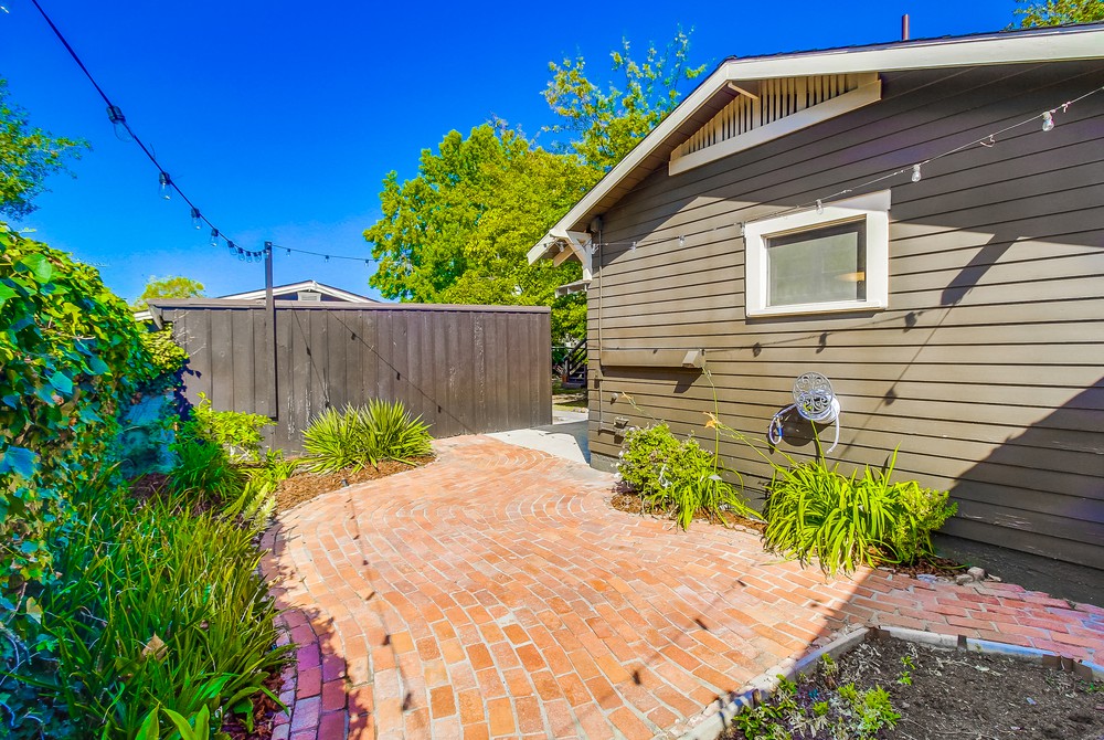 Virtual tour photo 42 of 48 for 2453 B St