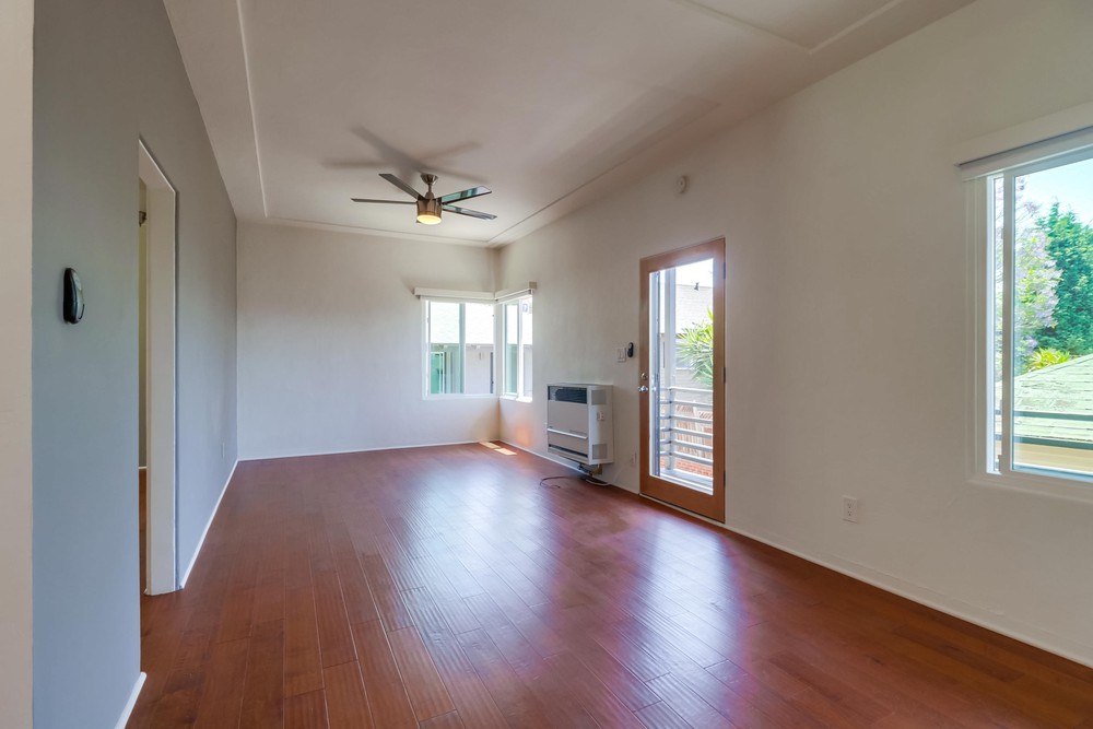 Virtual tour photo 8 of 31 for 2455 Union St