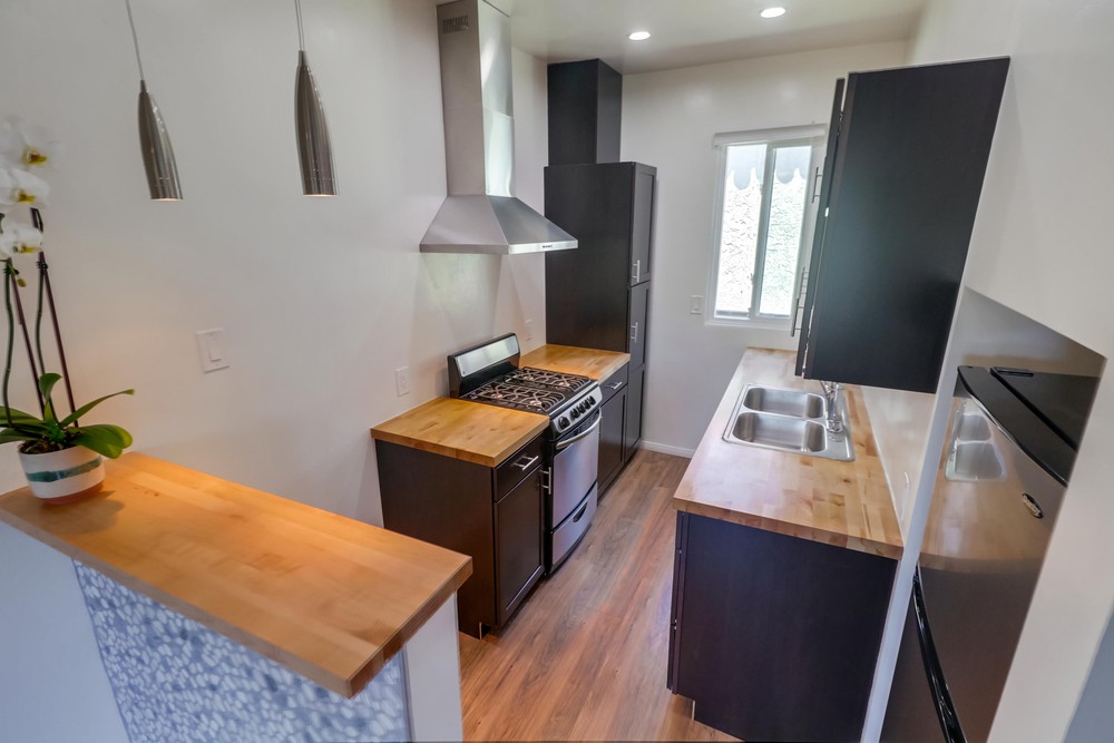 Virtual tour photo 14 of 31 for 2455 Union St