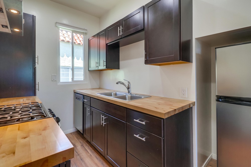 Virtual tour photo 15 of 31 for 2455 Union St