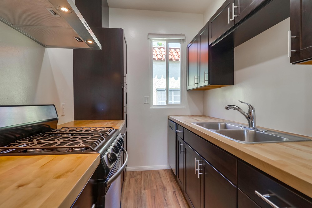 Virtual tour photo 18 of 31 for 2455 Union St