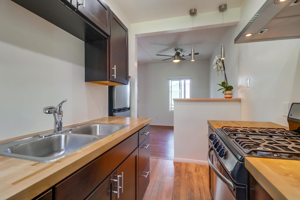Virtual tour photo 20 of 31 for 2455 Union St