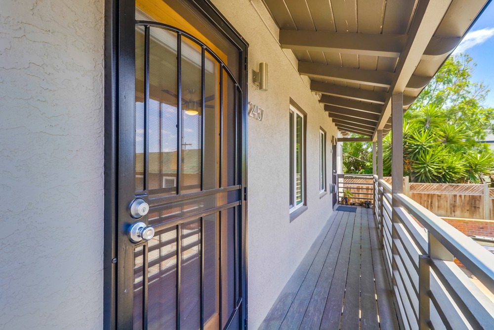 Virtual tour photo 5 of 27 for 2457 Union St