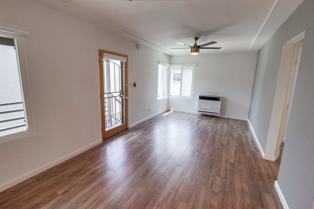Virtual tour photo 10 of 27 for 2457 Union St