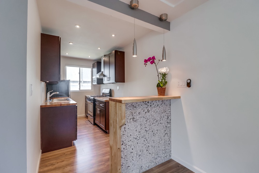 Virtual tour photo 1 of 27 for 2457 Union St