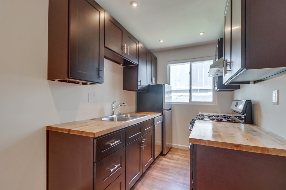 Virtual tour photo 14 of 27 for 2457 Union St