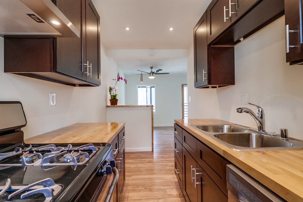 Virtual tour photo 16 of 27 for 2457 Union St