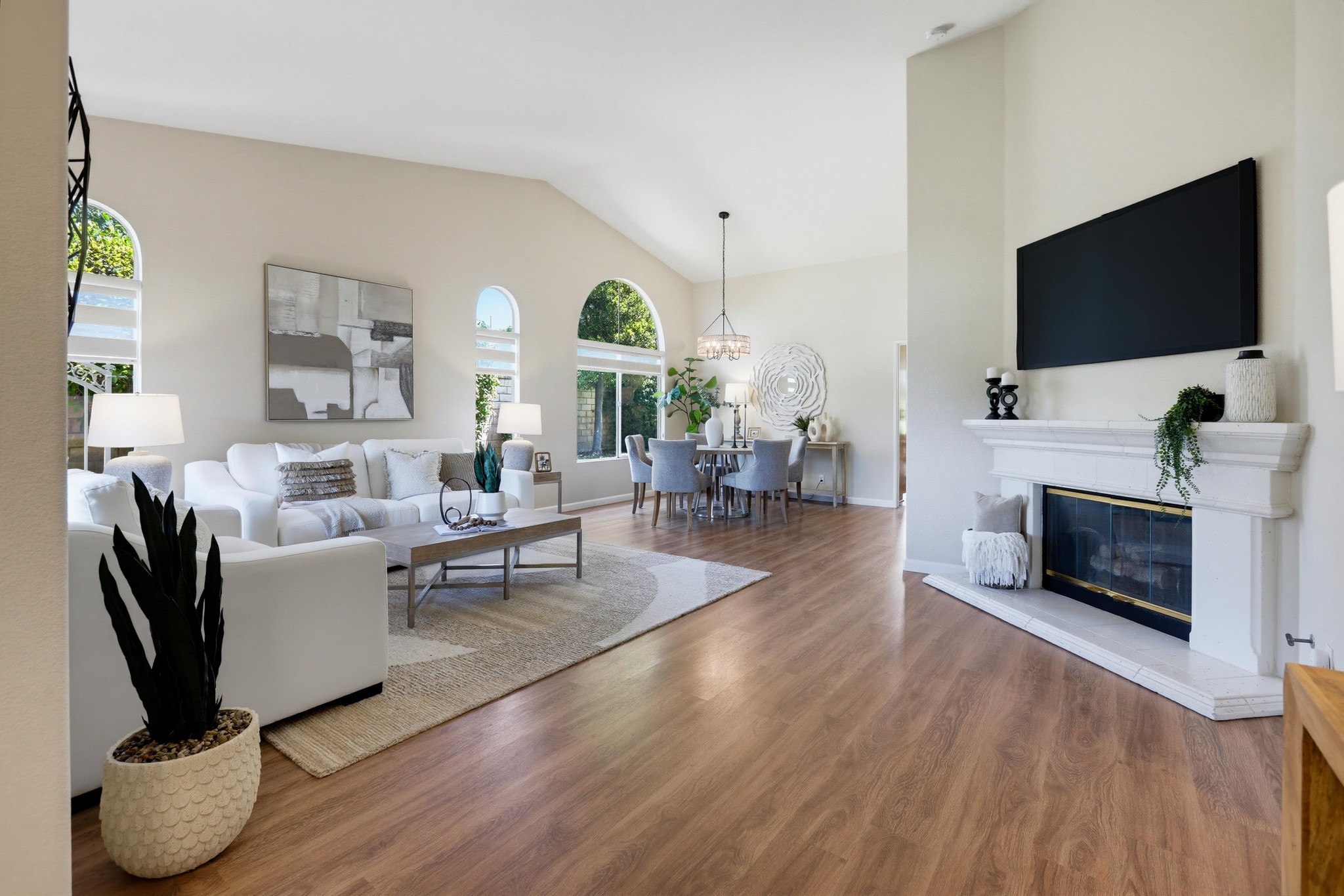 Virtual tour photo 11 of 63 for 24592 Mando Dr