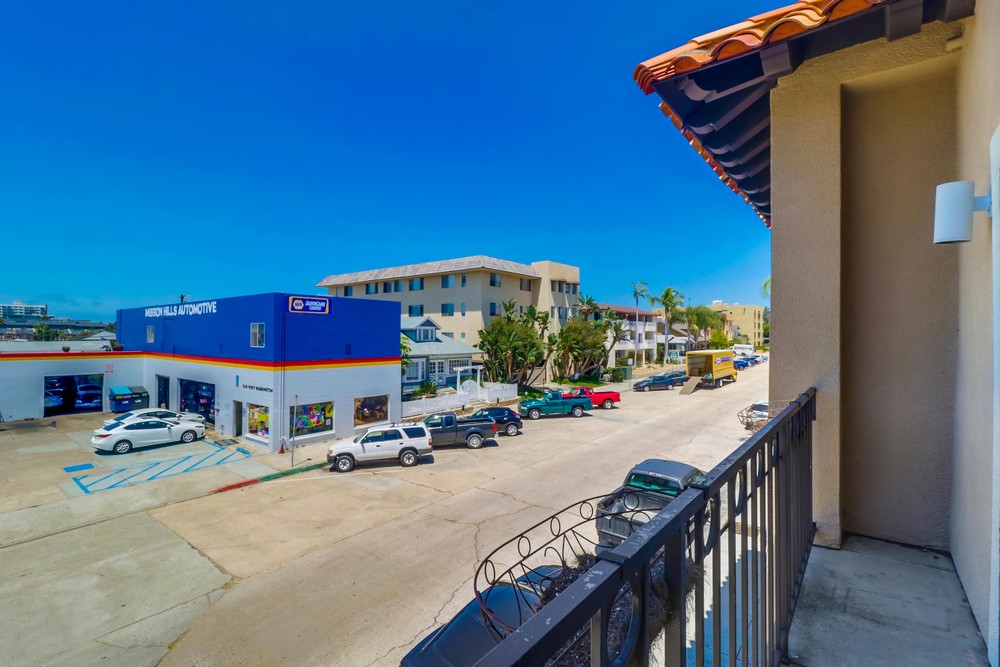Virtual tour photo 26 of 27 for 246 W Washington St