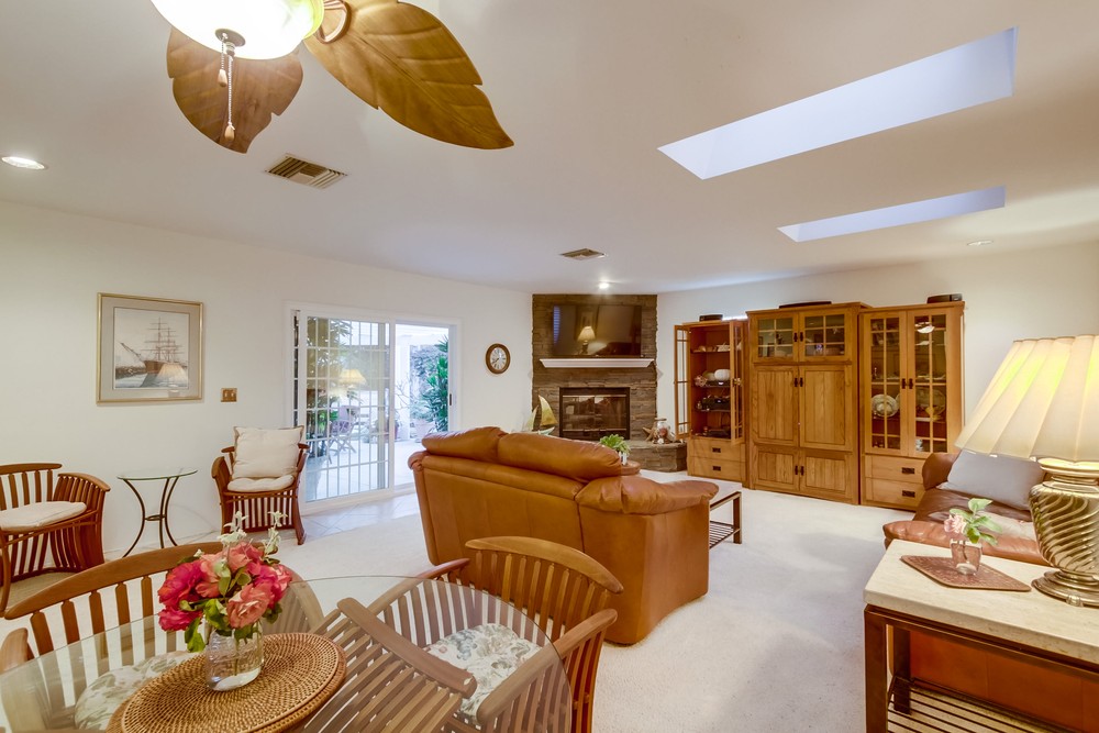 Virtual tour photo 20 of 47 for 2460 Blue Jay Dr