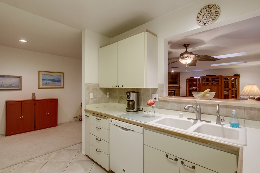 Virtual tour photo 25 of 47 for 2460 Blue Jay Dr