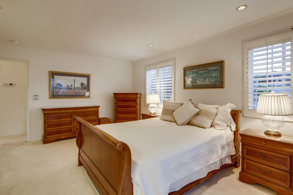 Virtual tour photo 28 of 47 for 2460 Blue Jay Dr