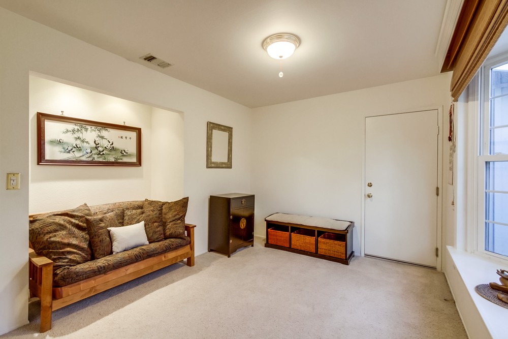 Virtual tour photo 35 of 47 for 2460 Blue Jay Dr
