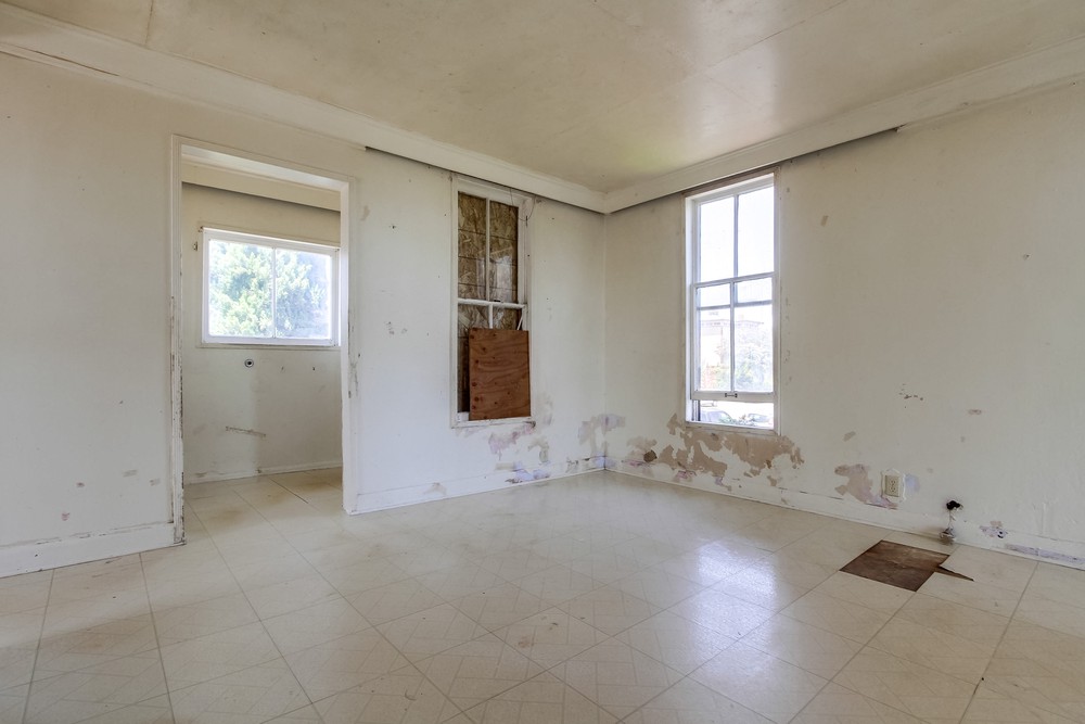 Virtual tour photo 16 of 69 for 2461 J St