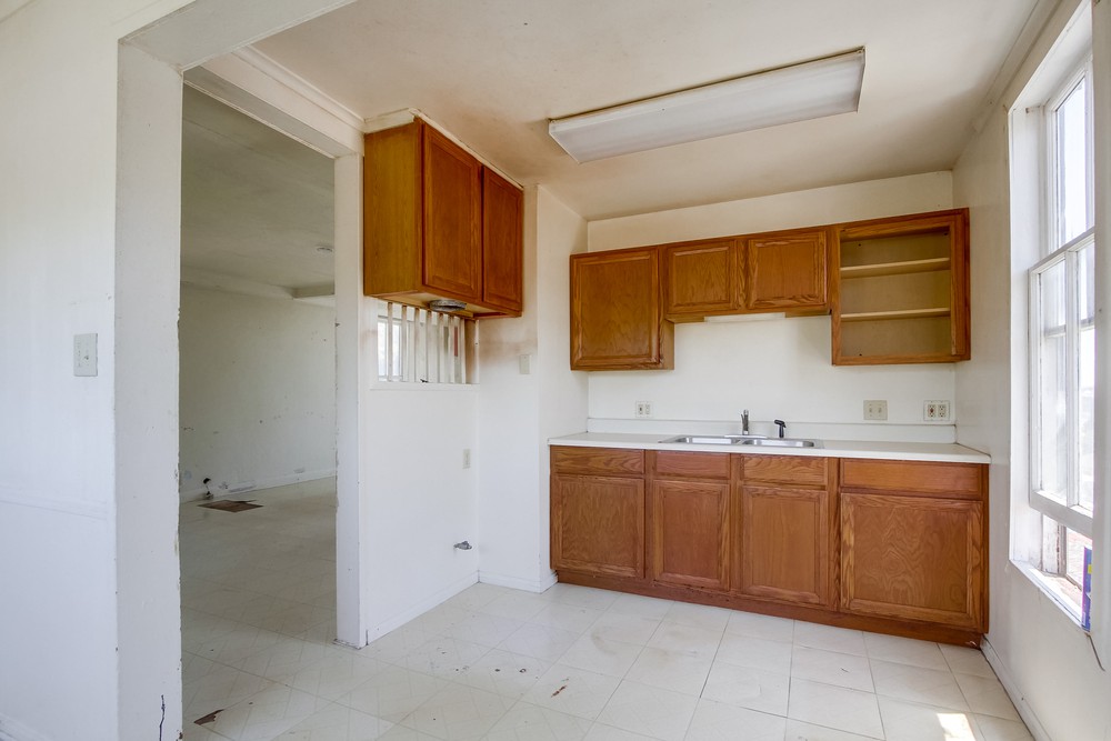 Virtual tour photo 18 of 69 for 2461 J St