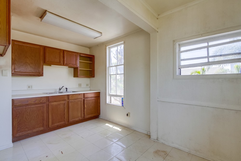 Virtual tour photo 20 of 69 for 2461 J St