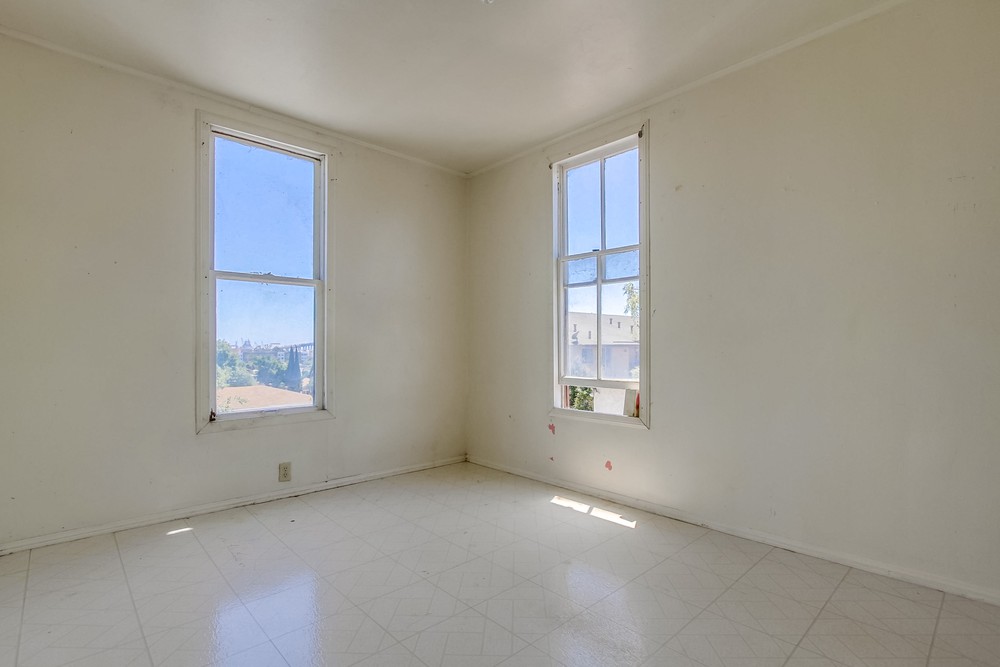 Virtual tour photo 21 of 69 for 2461 J St
